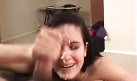 Três lésbicas desfrutando de sexo oral xvideos loira amadora