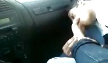 Lésbicas desfrutar xvideo amador rapidinha acariciando e boxe eles