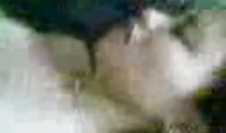 Jovem com cabelos longos tem x videos ama seu amante