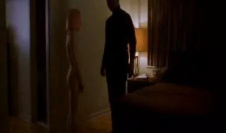 Os alunos dão o professor x videos anal amador na mesa