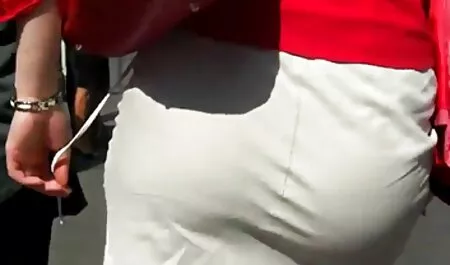 Menina xvideos amador corno de 18 anos compra um novo vibrador para si mesmo