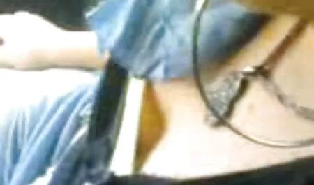 A jovem tirou o biquíni e inseriu o x videos amador caiu na net vibrador na vagina
