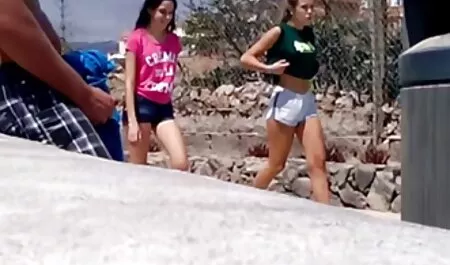 Menina tie straps cara e sentado bichano em dela face x vídeos amador brasileiro