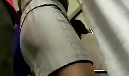 Velho gordo mulheres obtendo vestido em dela video amador x video dormitório