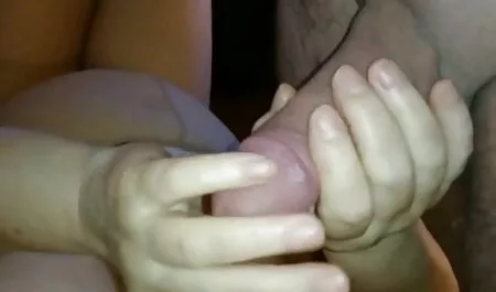 Pauline chamou para visitar um flagras de sexo x videos jovem para fazer sexo e se entregar a ele