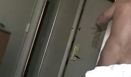 Bbw dominate pintainhos xvideos amador lesbicas amarrado acima e colocar dela pé em boca