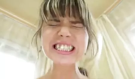 As bochechas coram seu corpo com óleo e xvideos despedida de solteira amador se entregam ao cavaleiro sempre satisfeito