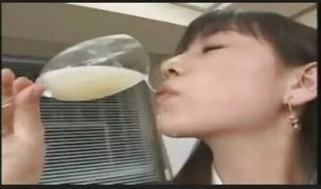 Emo menina xvideos filmes amador dá um boquete para seu amigo