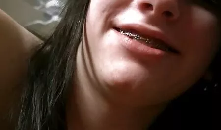 Colombiana com cabelos longos chupa o pau x videos amadores nacionais para um bate-papo privado