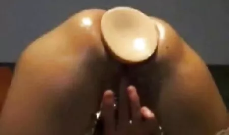 Escolha strapon, a beleza x videos amadores coroas está arruinando a fenda lambendo sua namorada