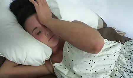 Porra Samantha domina e brinca amadora x videos com seu parceiro