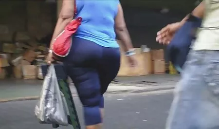 Um ladrão corre desajeitadamente e parafusa xvideos amador magrinha a anfitriã de 1 pessoa