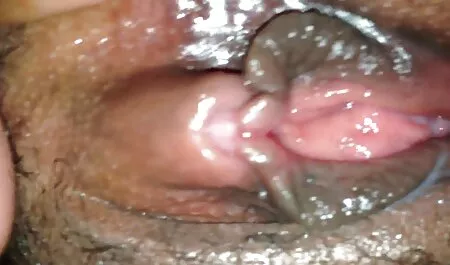 Deslumbrante lésbica xvideos massagem amadora fazendo vagina o fisting