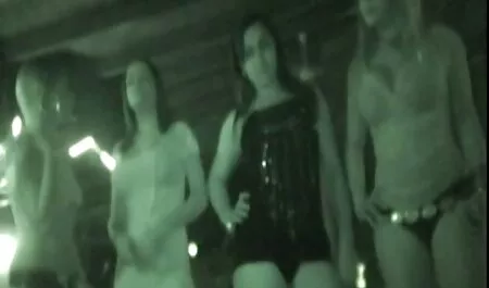 Jovem enroscando uma mulher esplêndida e gozando em sua barriga safadas amadoras xvideos