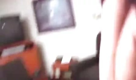 Velha puta Lisa mostrando a xvido amador vagina aberta